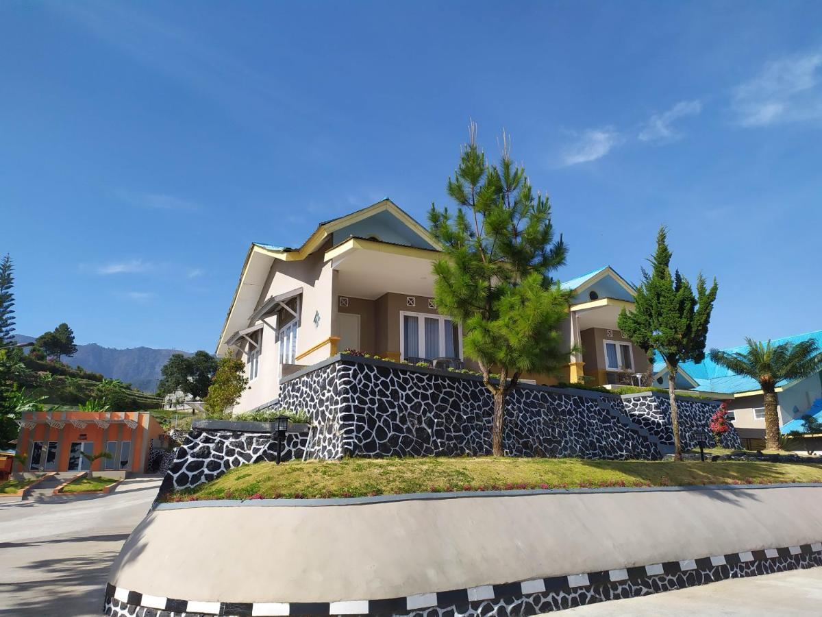 Grand Dian Hotel Guci Tegal  Exteriör bild