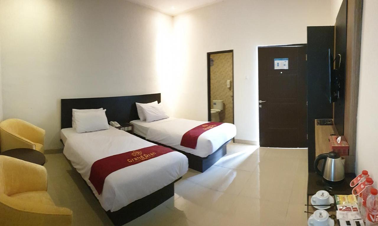 Grand Dian Hotel Guci Tegal  Exteriör bild